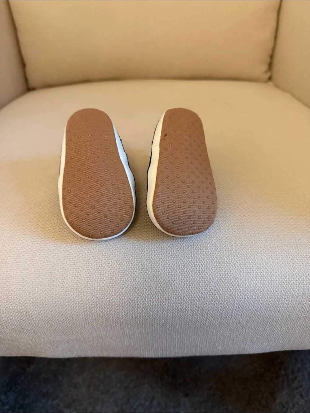 Old Navy Navy Polka Dot Slip-On Baby Shoes
